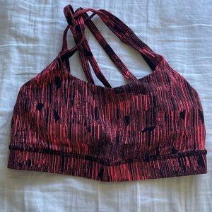 Lululemon sports bra